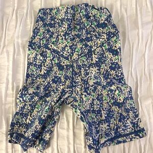 Arie biker/yoga shorts